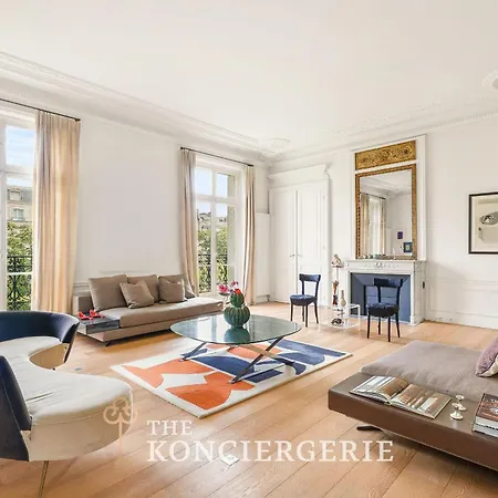 Appartement De Reception 306m2- Trocadero Paris